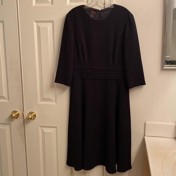 Cynthia Howie Dressy black dress 100% polyester - Picture 1 of 11